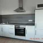 豪斯蒂森胡富度假屋 *